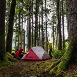 Tent MSR Hubba Hubba NX Grey 19 Tent MSR Hubba Hubba NX Grey -NL Kampeeruitrusting Verkoop 2024 10316 msr hubba lifestyle 01