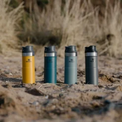 Thermosbeker Stanley The Trigger Action Travel Mug Lagoon 0,35L -NL Kampeeruitrusting Verkoop 2024 4 800x1200 5