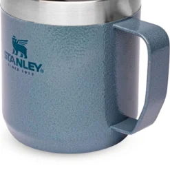 Thermosbeker Stanley The Legendary Camp Mug Hammertone Ice 0,35L -NL Kampeeruitrusting Verkoop 2024 4 808x1200 1