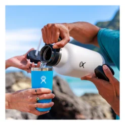 Thermosfles Hydro Flask Growler Black 1,9L -NL Kampeeruitrusting Verkoop 2024 4 lifestyle 64ozgrowler 1