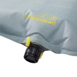 Slaapmat Thermarest NeoAir Topo Print Regular Wide 13 Slaapmat Thermarest NeoAir Topo Print Regular Wide -NL Kampeeruitrusting Verkoop 2024 6 13222 tr neoair topo ether print detail valve open 1