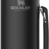 Thermosfles Stanley Legendary Classic Bottle Matte Black 1L 2 Thermosfles Stanley Legendary Classic Bottle Matte Black 1L -NL Kampeeruitrusting Verkoop 2024 Classic Bottle 1.0L Matte Black Front