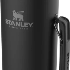 Thermosfles Stanley Legendary Classic Bottle Matte Black 1L -NL Kampeeruitrusting Verkoop 2024 Classic Bottle 1.0L Matte Black Hero