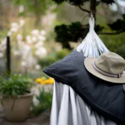 Hangmat Tropilex Family Stripes Silver 12 Hangmat Tropilex Family Stripes Silver -NL Kampeeruitrusting Verkoop 2024 hammock stripes silver 15